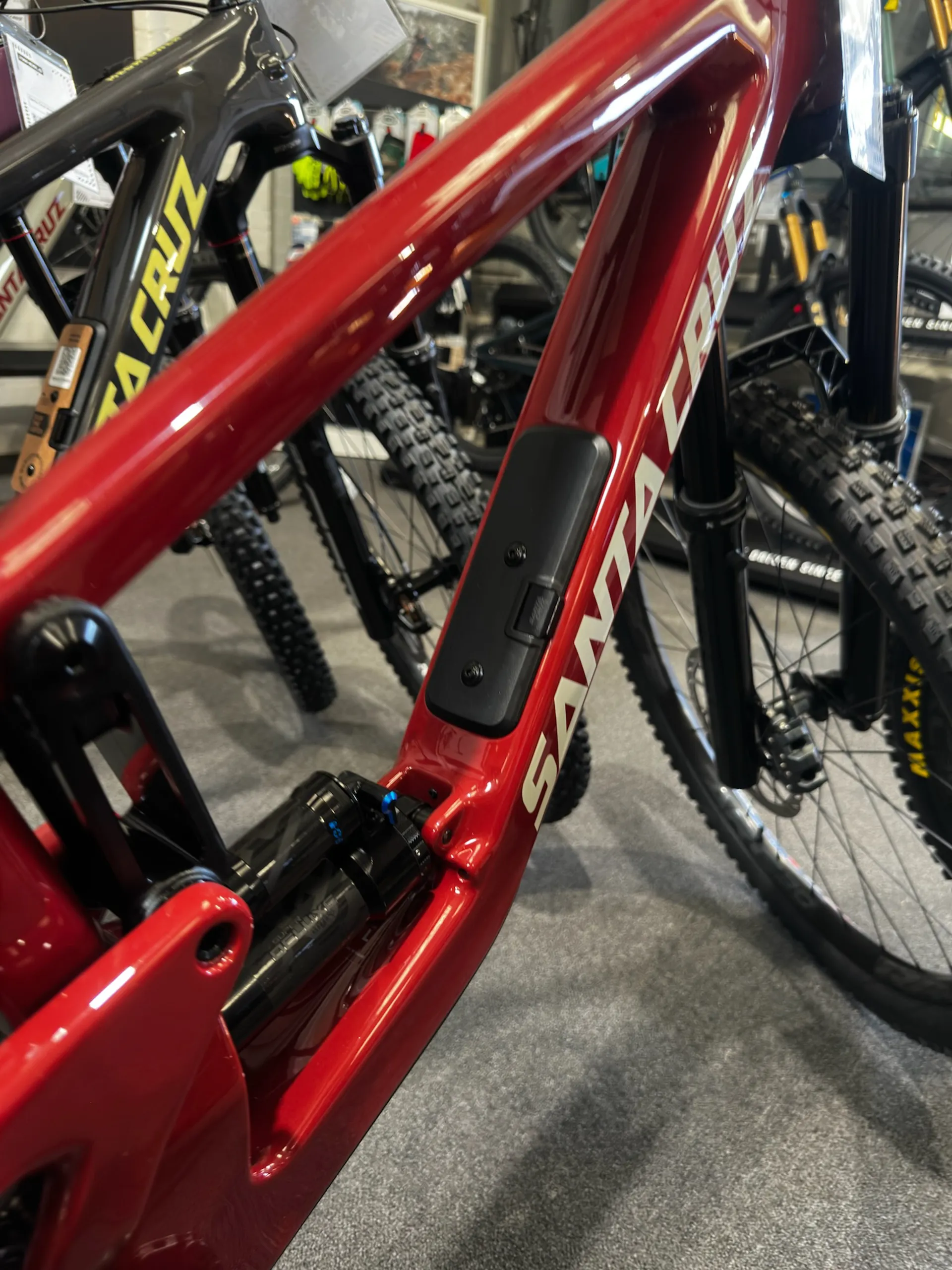 Santa Cruz Megatower C GX AXS T Type - Crimson