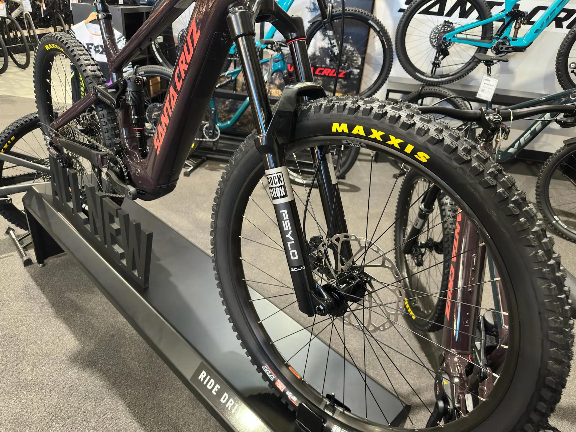 Santa Cruz 2026 Vala AL Deore - Stormbringer Purple