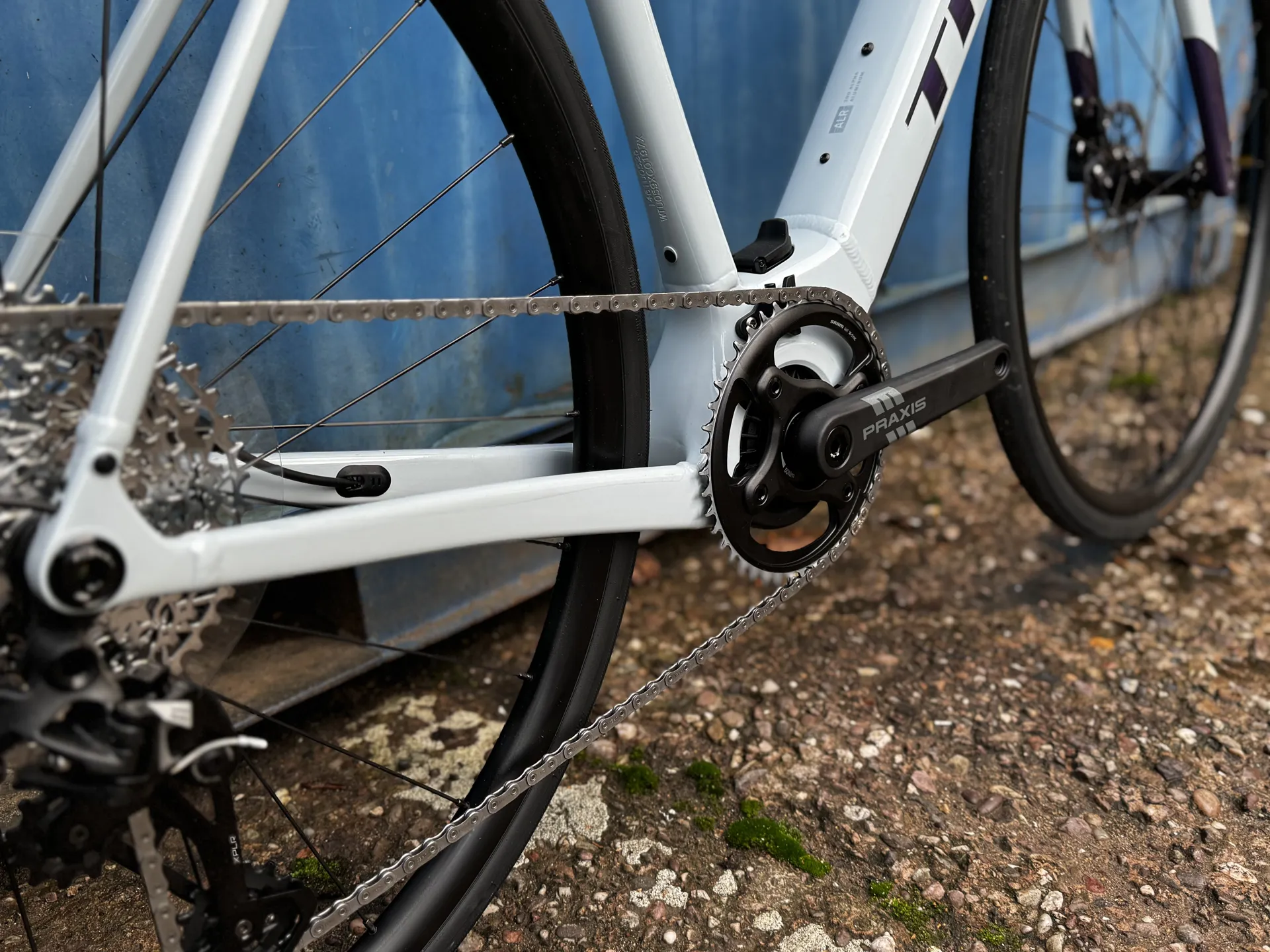 Trek 2026 Domane+ ALR 5 Plasma Grey